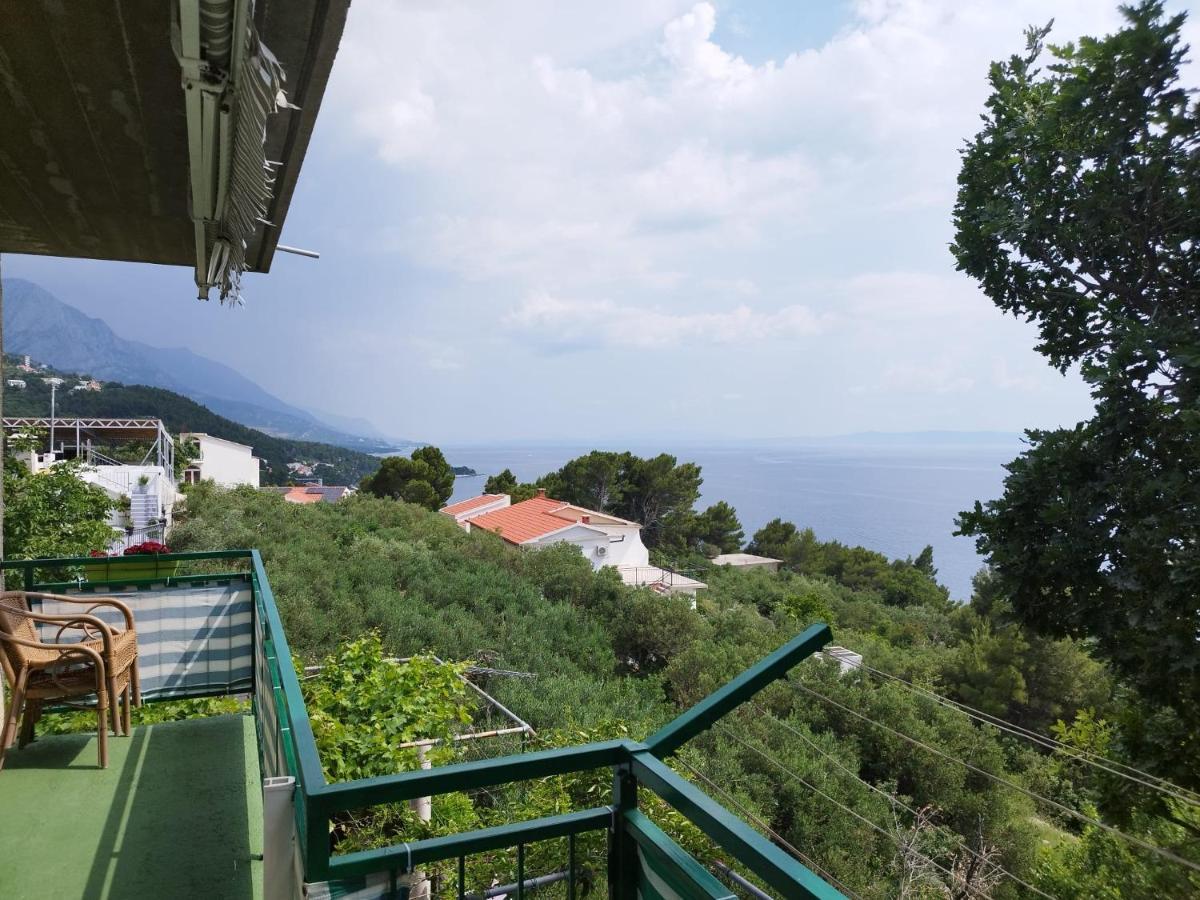 Apartments Mare - 150 M From Beach Брела Екстериор снимка